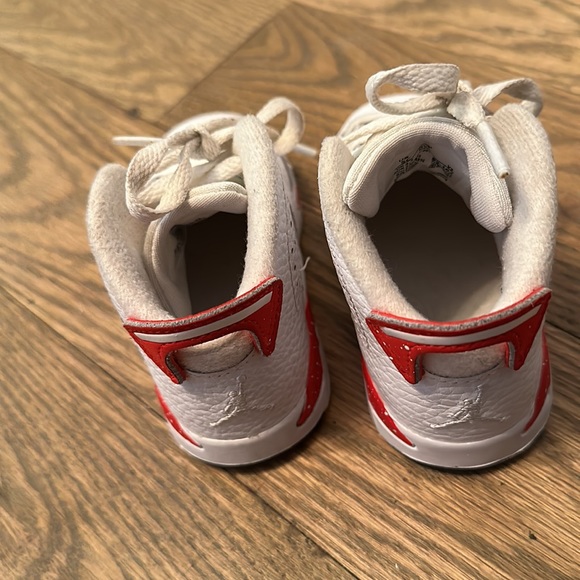 Air Jordans Size 5c - Picture 3 of 3